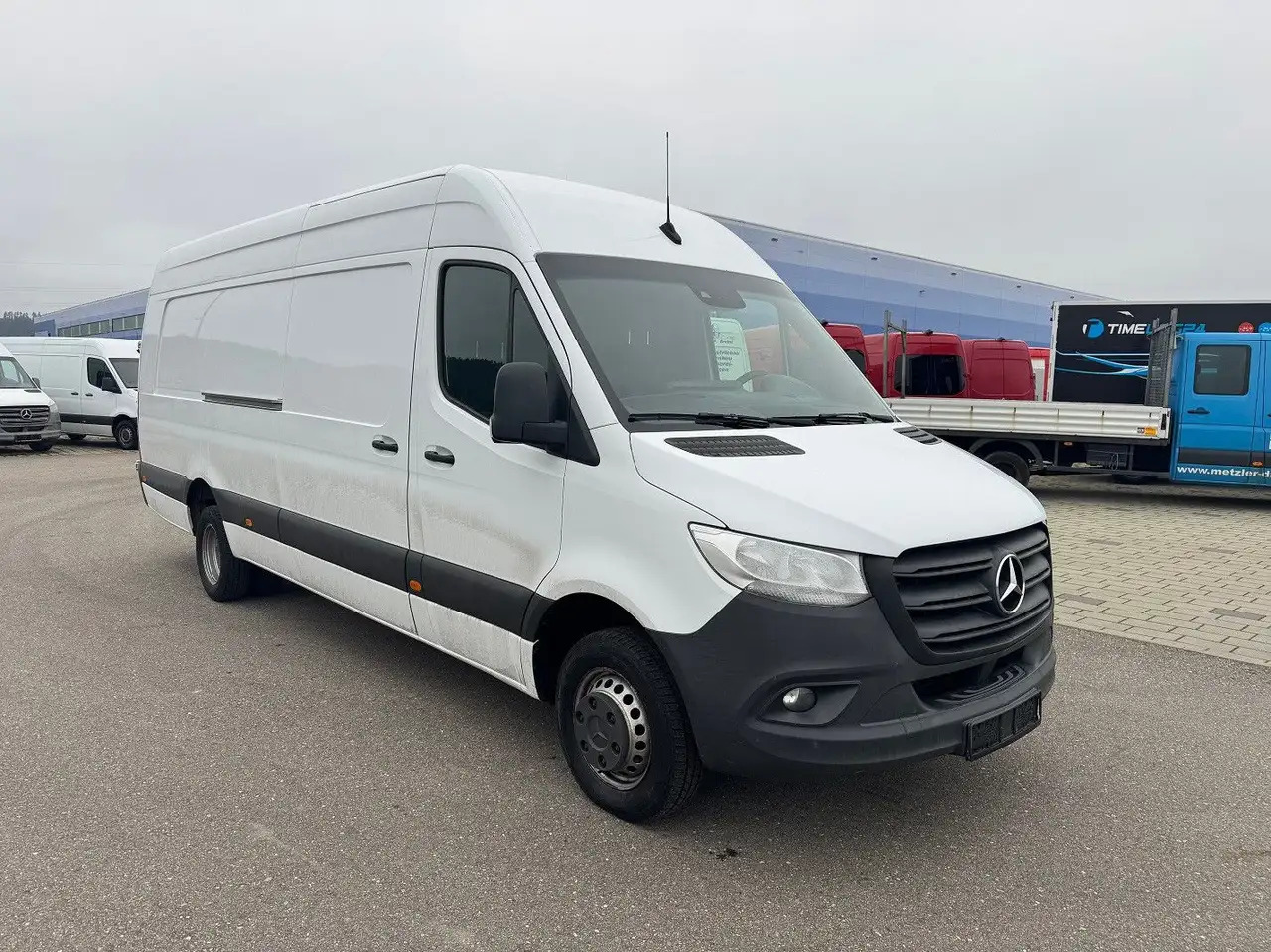 Mercedes-Benz Sprinter 519 CDI Maxi Lang Extralang XXL MBUX - Furgón: foto 2 Mercedes-Benz Sprinter 519 CDI Maxi Lang Extralang XXL MBUX - Furgón: foto 2