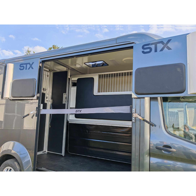STX Ford Transit by Stephex - Camión para caballos: foto 5 STX Ford Transit by Stephex - Camión para caballos: foto 5