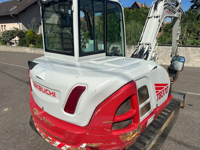 Miniexcavadora TAKEUCHI TB 370: foto 11 Miniexcavadora TAKEUCHI TB 370: foto 11