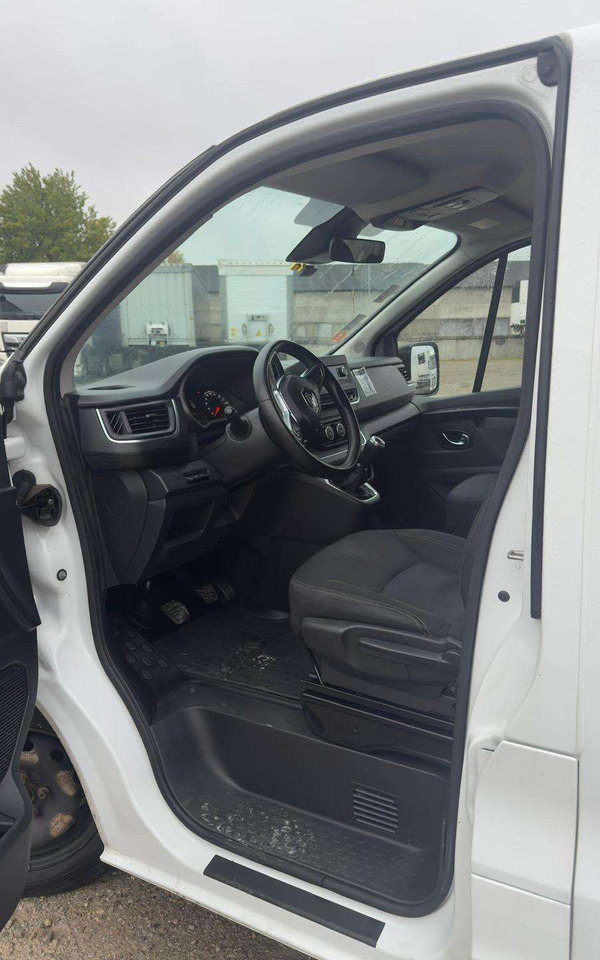 Leasing de  Renault Trafic Renault Trafic: foto 9