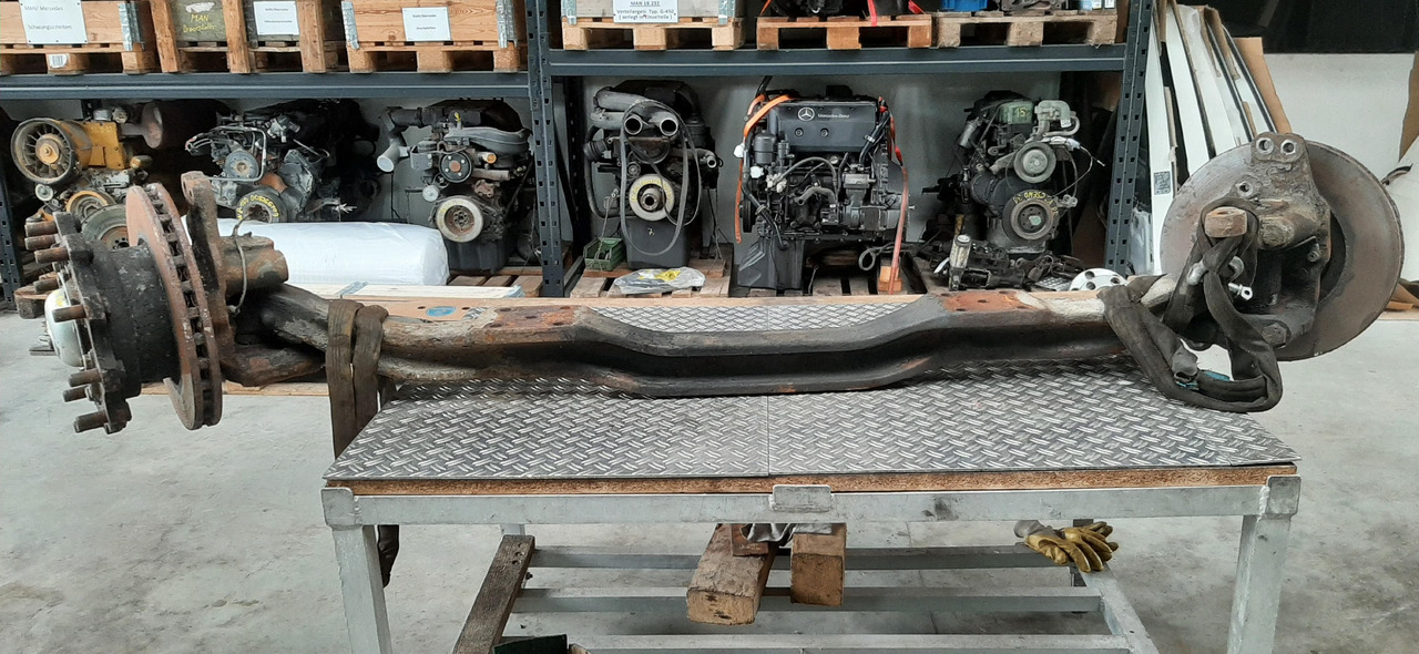 Gebrauchte DB Axor 18.24, Vorderachse, Artikel - Nr. : 81.99999 - 9999 - Eje delantero para Camión: foto 5 Gebrauchte DB Axor 18.24, Vorderachse, Artikel - Nr. : 81.99999 - 9999 - Eje delantero para Camión: foto 5