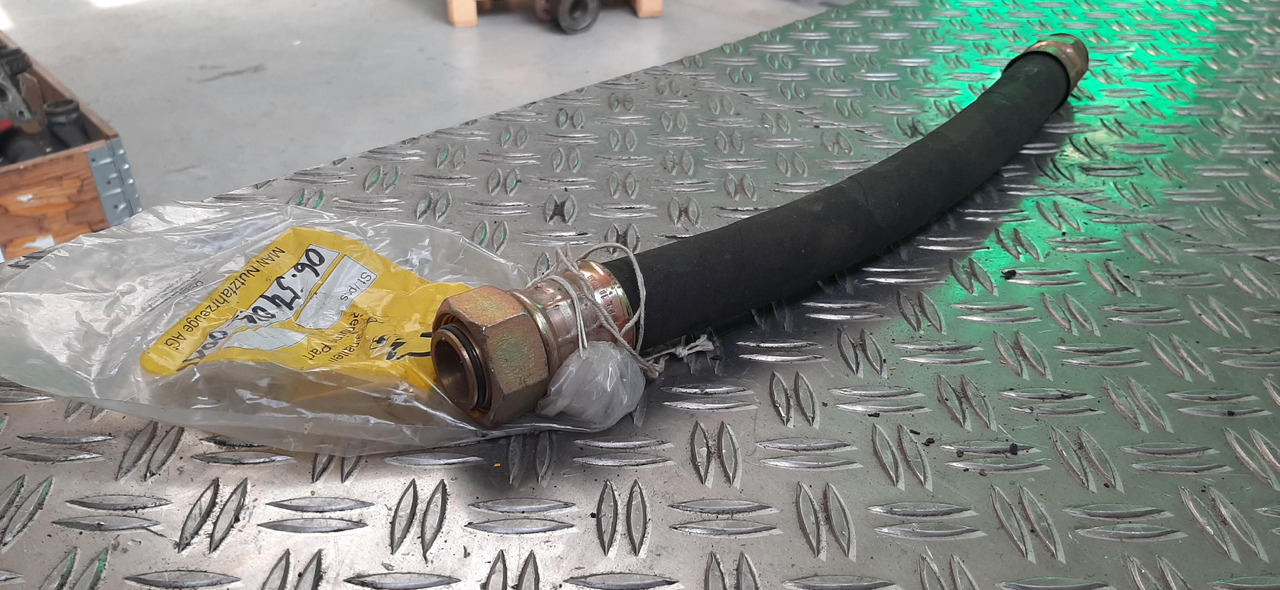 Gebrauchte Hydraulik_Schlauchleitungen, MAN, Artikel - Nr. : 06.54029 - 0016 - Hidráulica para Camión: foto 2 Gebrauchte Hydraulik_Schlauchleitungen, MAN, Artikel - Nr. : 06.54029 - 0016 - Hidráulica para Camión: foto 2