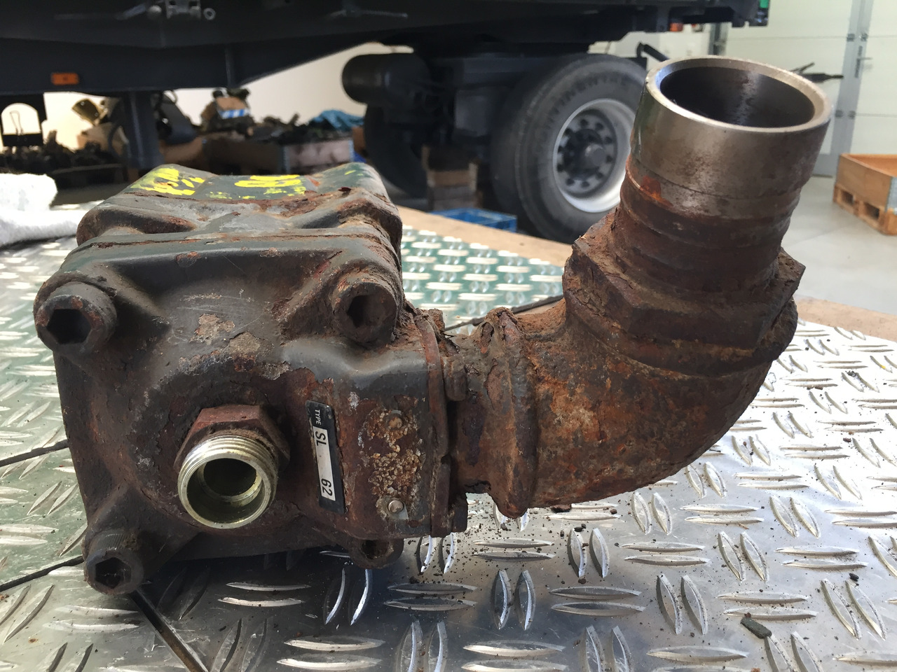 Gebrauchte Hydraulikpumpe, MB 36.35, Artikel-Nr. : SL 62 - Bomba hidráulica para Camión: foto 1 Gebrauchte Hydraulikpumpe, MB 36.35, Artikel-Nr. : SL 62 - Bomba hidráulica para Camión: foto 1