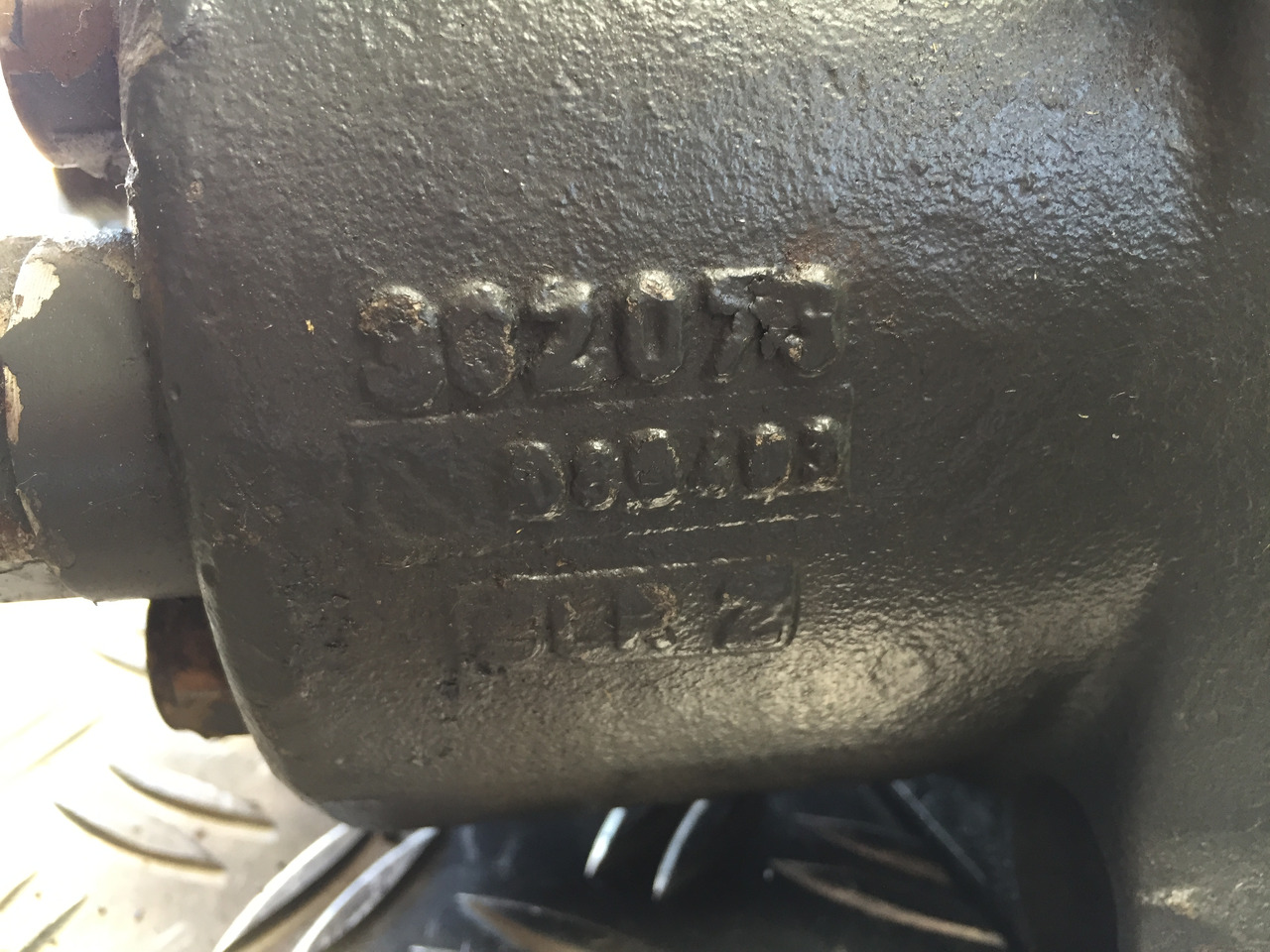 Gebrauchte Hydraulikpumpe, Meiller Kipper, Artikel-Nr. : 382 143 - Bomba hidráulica para Camión: foto 3 Gebrauchte Hydraulikpumpe, Meiller Kipper, Artikel-Nr. : 382 143 - Bomba hidráulica para Camión: foto 3