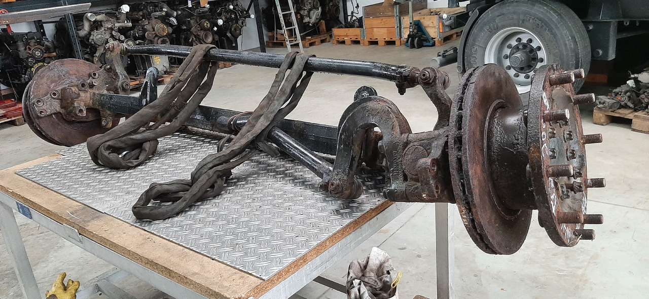 Gebrauchte MAN TGX 26.440 XXL, Vorderachse, Artikel - Nr. : 81.44001 - 7045 - Eje delantero para Camión: foto 5 Gebrauchte MAN TGX 26.440 XXL, Vorderachse, Artikel - Nr. : 81.44001 - 7045 - Eje delantero para Camión: foto 5