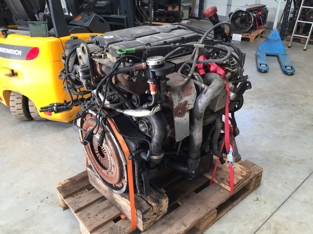 ---Gebrauchter Motor, MAN TGL 8.220, Motortyp: D 0834 LFL 62, Euro 5 - Motor para Camión: foto 5 ---Gebrauchter Motor, MAN TGL 8.220, Motortyp: D 0834 LFL 62, Euro 5 - Motor para Camión: foto 5