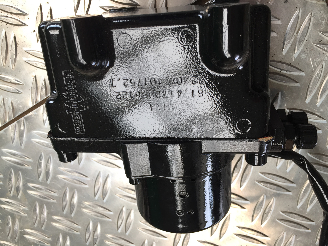 Neuwertige MAN TGA, TGS, TGX Hydraulikpumpe , Artikel - Nr. : 81.41723 - 6122 - Bomba hidráulica para Camión: foto 5 Neuwertige MAN TGA, TGS, TGX Hydraulikpumpe , Artikel - Nr. : 81.41723 - 6122 - Bomba hidráulica para Camión: foto 5