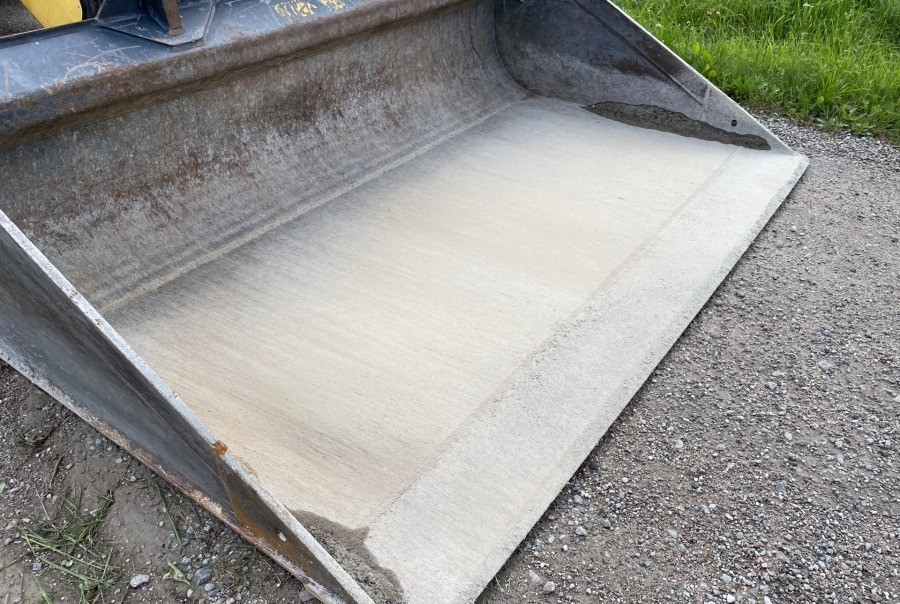 NEW HOLLAND LB115B - Maquinaria de construcción: foto 5 NEW HOLLAND LB115B - Maquinaria de construcción: foto 5