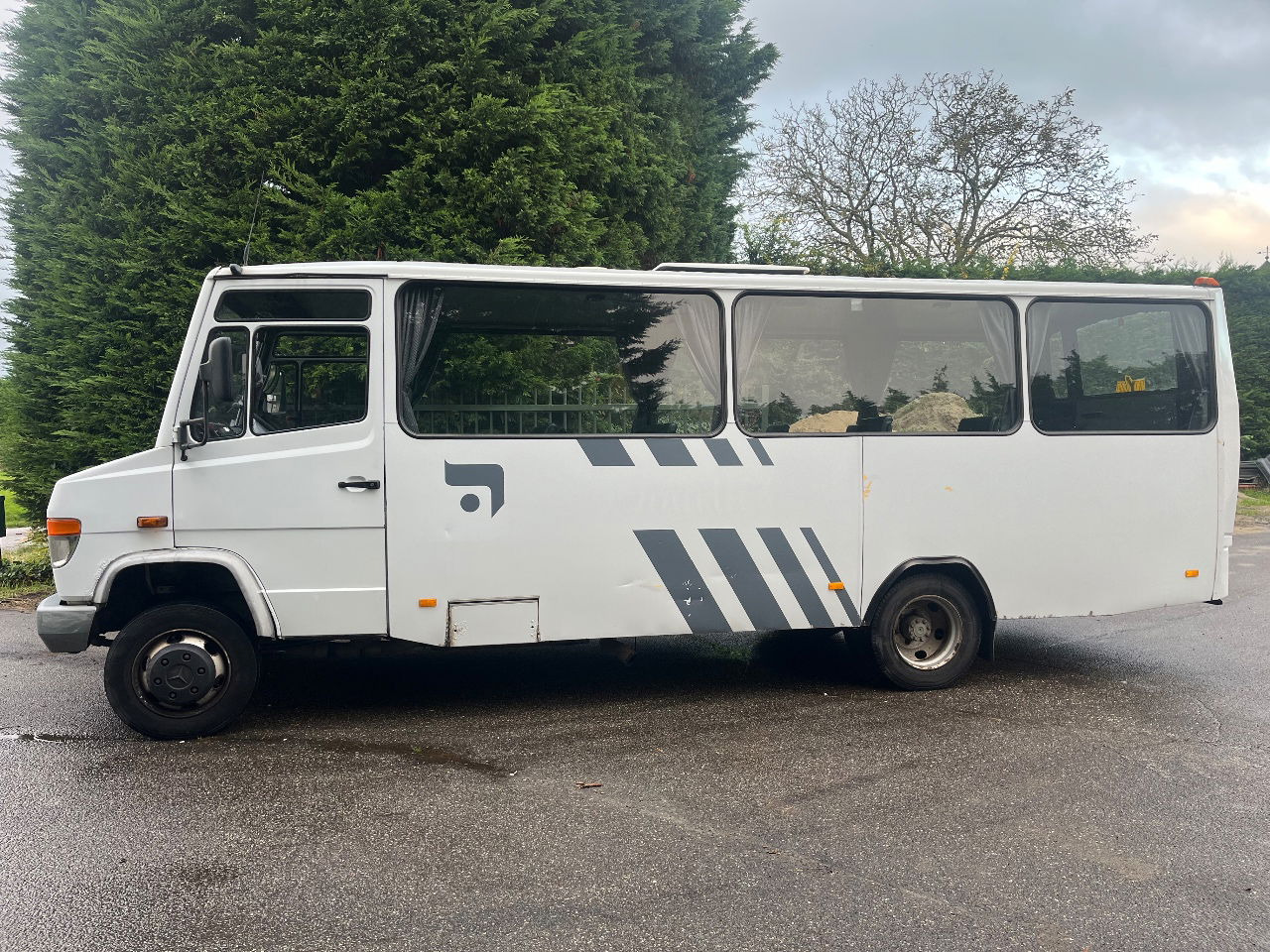 Mercedes-Benz Vario 815 - Autobús suburbano: foto 2 Mercedes-Benz Vario 815 - Autobús suburbano: foto 2