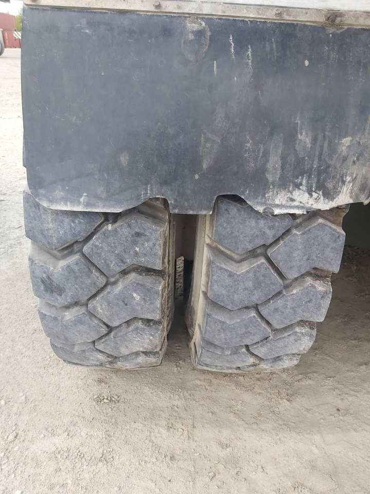 SMV KONECRANES SMV 6/7 ECC 100DS - Carretilla para contenedores: foto 4 SMV KONECRANES SMV 6/7 ECC 100DS - Carretilla para contenedores: foto 4