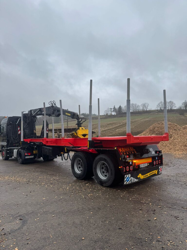 NACZEPA Z DŹWIGIEM DO DREWNA - Semirremolque maderero: foto 1 NACZEPA Z DŹWIGIEM DO DREWNA - Semirremolque maderero: foto 1