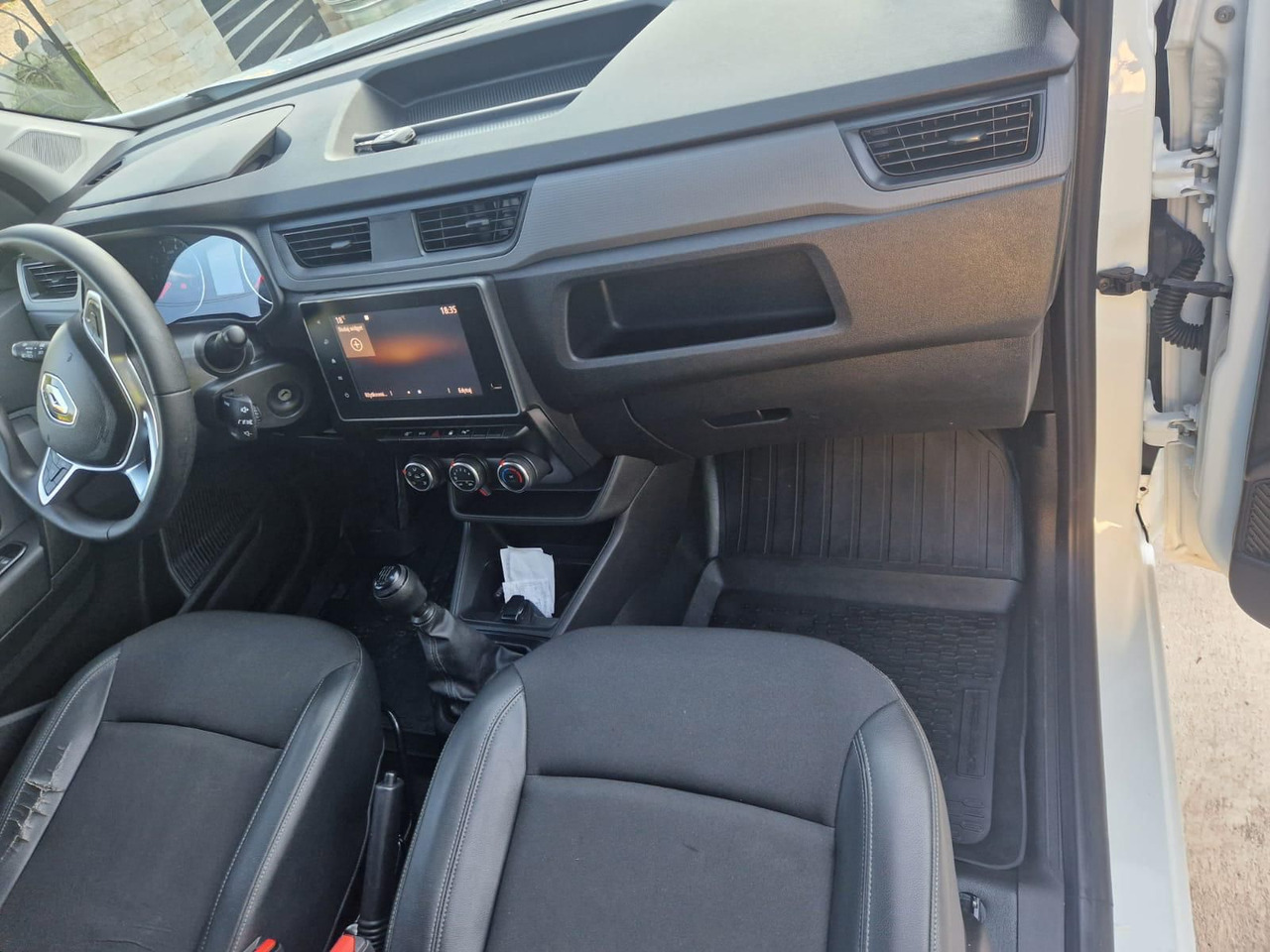 RENAULT EXPRESS - Furgoneta pequeña: foto 4 RENAULT EXPRESS - Furgoneta pequeña: foto 4