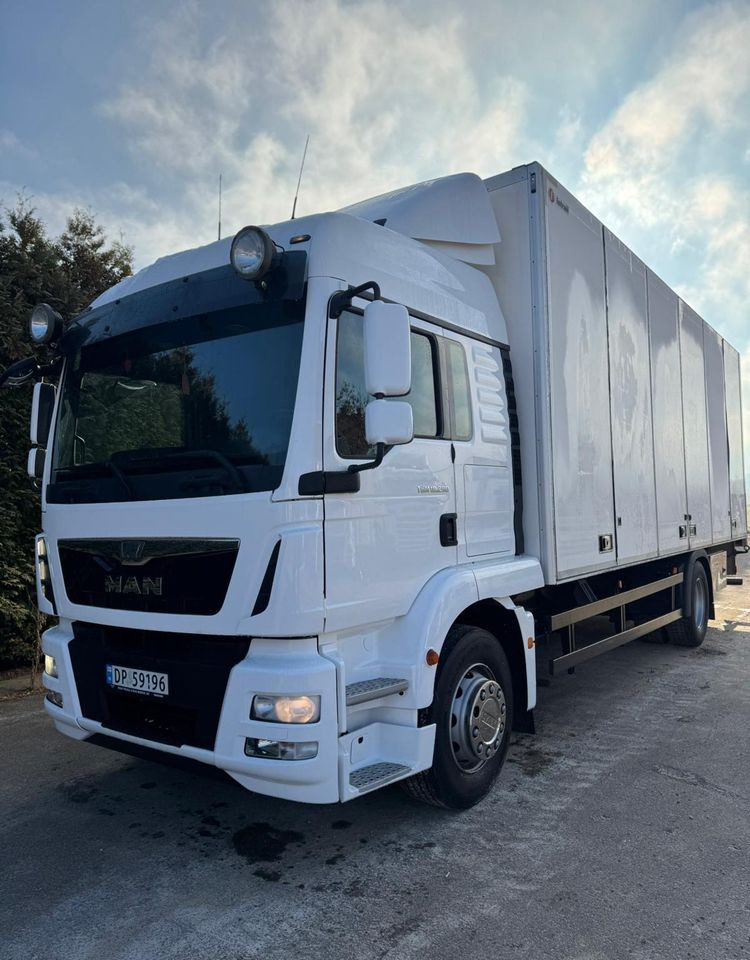 MAN MAN TGM 18.290/ IZOTERMA / OTWIERANY BOK/ /WINDA / 19 EUROPALET/ NISKI PRZEBIEG /SYPIALKA /ACC/EURO6 - Camión frigorífico: foto 1 MAN MAN TGM 18.290/ IZOTERMA / OTWIERANY BOK/ /WINDA / 19 EUROPALET/ NISKI PRZEBIEG /SYPIALKA /ACC/EURO6 - Camión frigorífico: foto 1