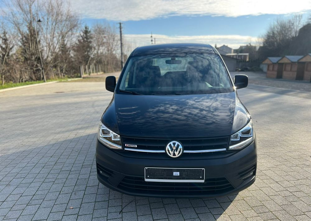 Volkswagen CADDY/2.0/4X4/ SPROWADZONY na/1 WŁ/FV23%/SERWISOWANY/VW/FORD/OPEL/CITROEN - Furgón: foto 4 Volkswagen CADDY/2.0/4X4/ SPROWADZONY na/1 WŁ/FV23%/SERWISOWANY/VW/FORD/OPEL/CITROEN - Furgón: foto 4