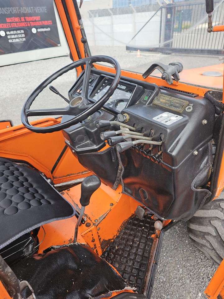 Tractor Holder 760: foto 7