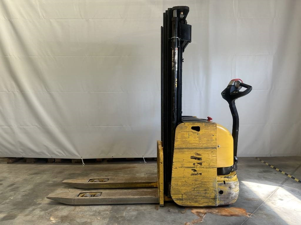 Yale ms12 - Apilador: foto 1 Yale ms12 - Apilador: foto 1