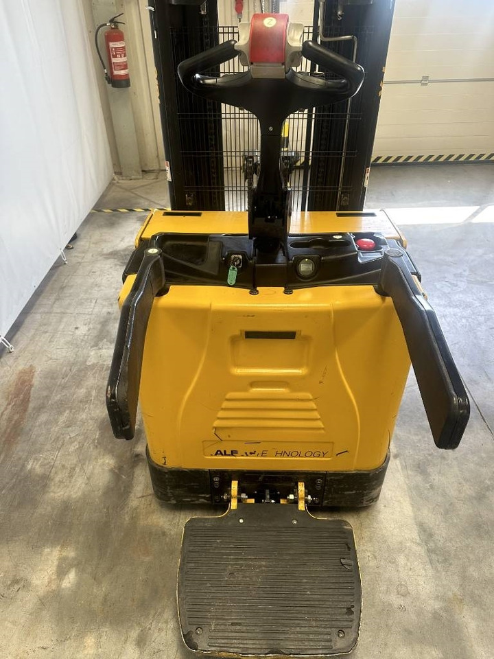 Yale ms15 - Apilador: foto 5 Yale ms15 - Apilador: foto 5