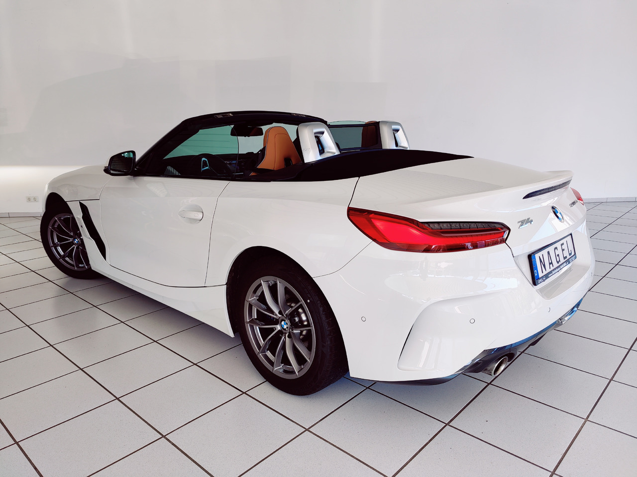BMW Z4 sDrive 30 i M Sport Roadster Kam Head-Up Leder - Descapotable: foto 4 BMW Z4 sDrive 30 i M Sport Roadster Kam Head-Up Leder - Descapotable: foto 4