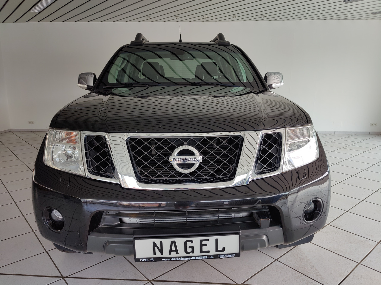 Nissan Navara Pickup (D40M)(05.2005->) Double Cab LE V6 4X4 Navi Kam Leder SHZ AHK - Pick-up: foto 3 Nissan Navara Pickup (D40M)(05.2005->) Double Cab LE V6 4X4 Navi Kam Leder SHZ AHK - Pick-up: foto 3