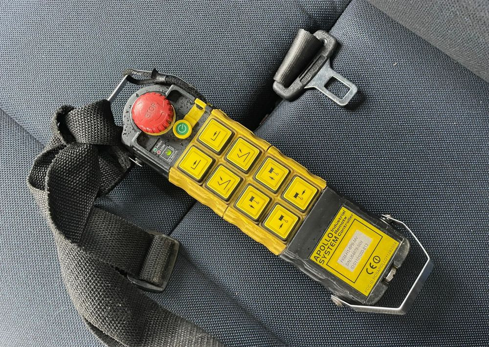 Grua de remolque autos Iveco Daily 70C18 Pomoc drogowa Laweta 2017r: foto 16 Grua de remolque autos Iveco Daily 70C18 Pomoc drogowa Laweta 2017r: foto 16