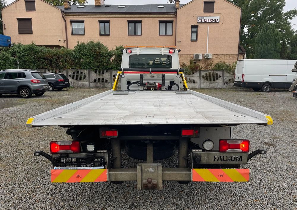 Grua de remolque autos Iveco Daily 70C18 Pomoc drogowa Laweta 2017r: foto 6 Grua de remolque autos Iveco Daily 70C18 Pomoc drogowa Laweta 2017r: foto 6