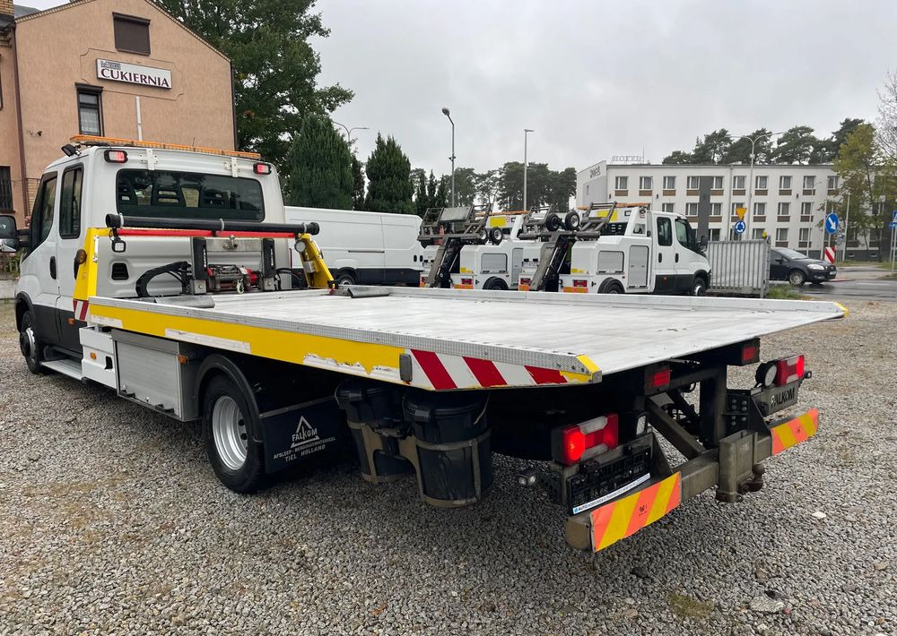 Grua de remolque autos Iveco Daily 70C18 Pomoc drogowa Laweta 2017r: foto 7 Grua de remolque autos Iveco Daily 70C18 Pomoc drogowa Laweta 2017r: foto 7
