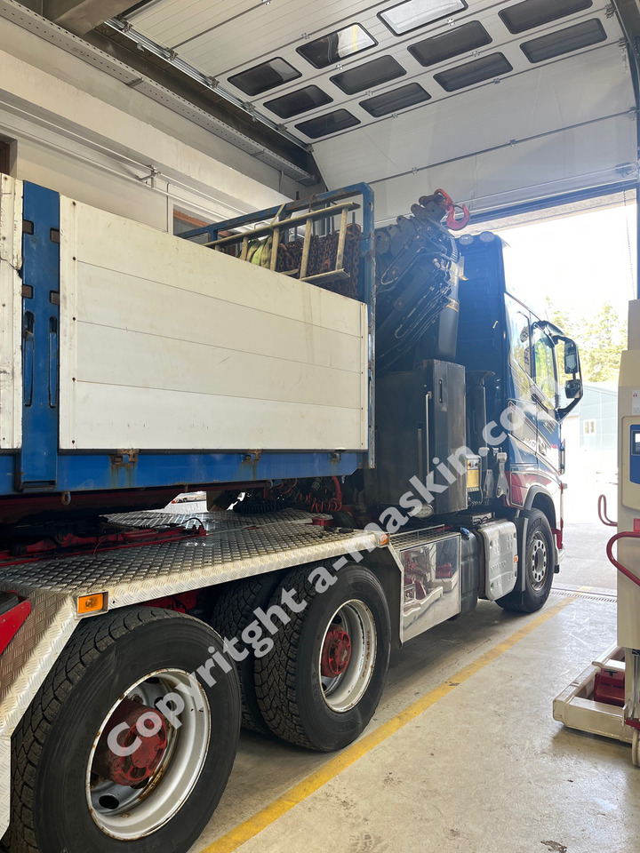 VOLVO FH 540 - Camión caja abierta, Camión grúa: foto 4 VOLVO FH 540 - Camión caja abierta, Camión grúa: foto 4