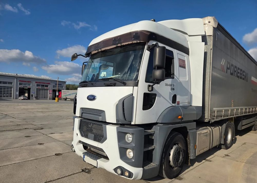 Ford CARGO - Cabeza tractora: foto 2 Ford CARGO - Cabeza tractora: foto 2