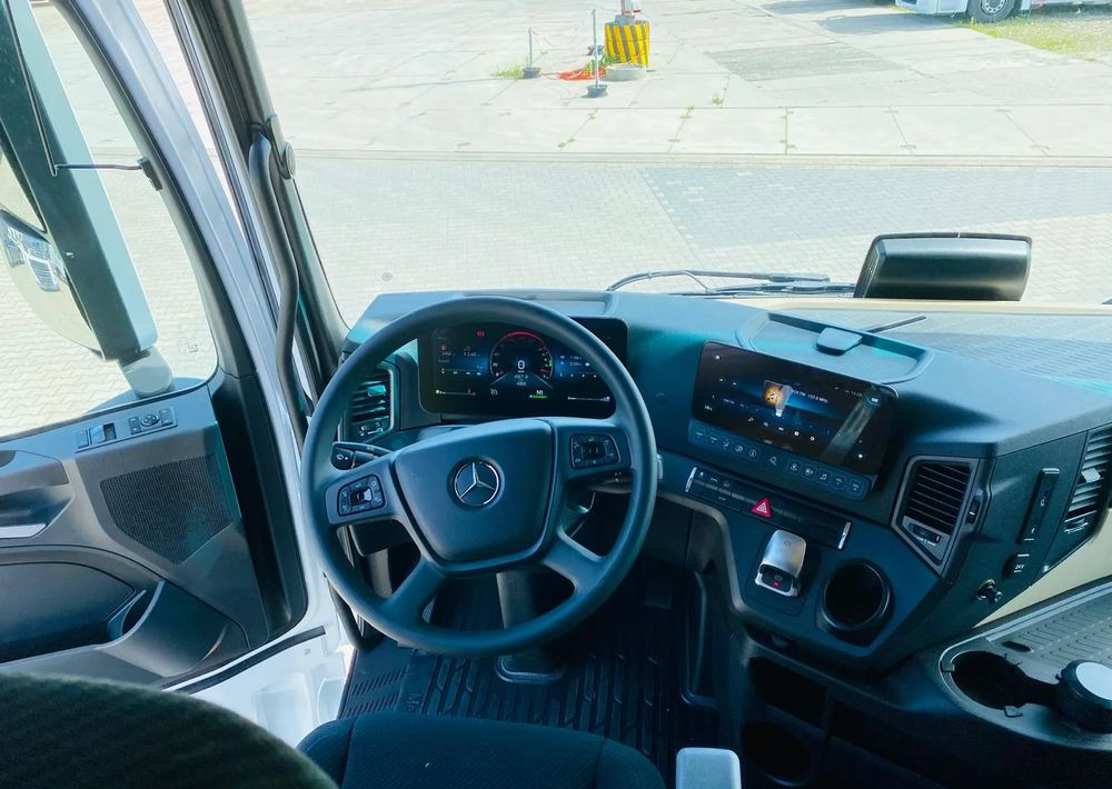 Mercedes-Benz ACTROS 1848 - Cabeza tractora: foto 5 Mercedes-Benz ACTROS 1848 - Cabeza tractora: foto 5