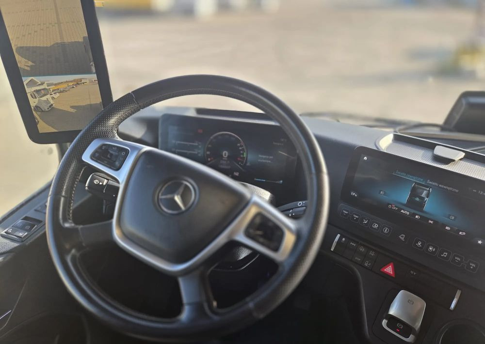Mercedes-Benz Actros 1848 / MEGA /LOWDECK/ Retarder olejowy/ Klima Postojowa / Aktywny tempomat ACC/ - Cabeza tractora: foto 5 Mercedes-Benz Actros 1848 / MEGA /LOWDECK/ Retarder olejowy/ Klima Postojowa / Aktywny tempomat ACC/ - Cabeza tractora: foto 5