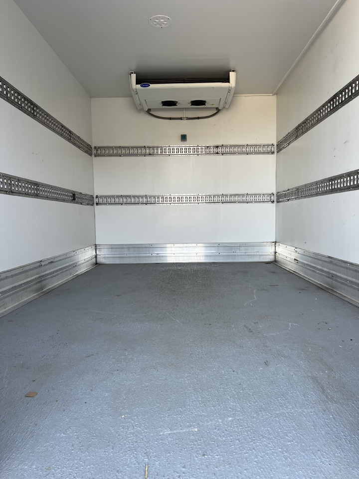 Camión frigorífico MAN TGL 8.220 4x2: foto 11