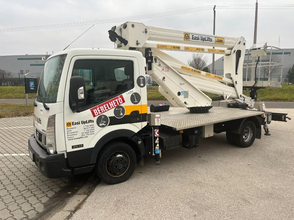 Nissan GSR B200PX - Plataforma de mástil vertical: foto 2 Nissan GSR B200PX - Plataforma de mástil vertical: foto 2