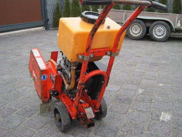 Weber Fugenschneider Weber SM 57 - Fresadora en frío: foto 4 Weber Fugenschneider Weber SM 57 - Fresadora en frío: foto 4