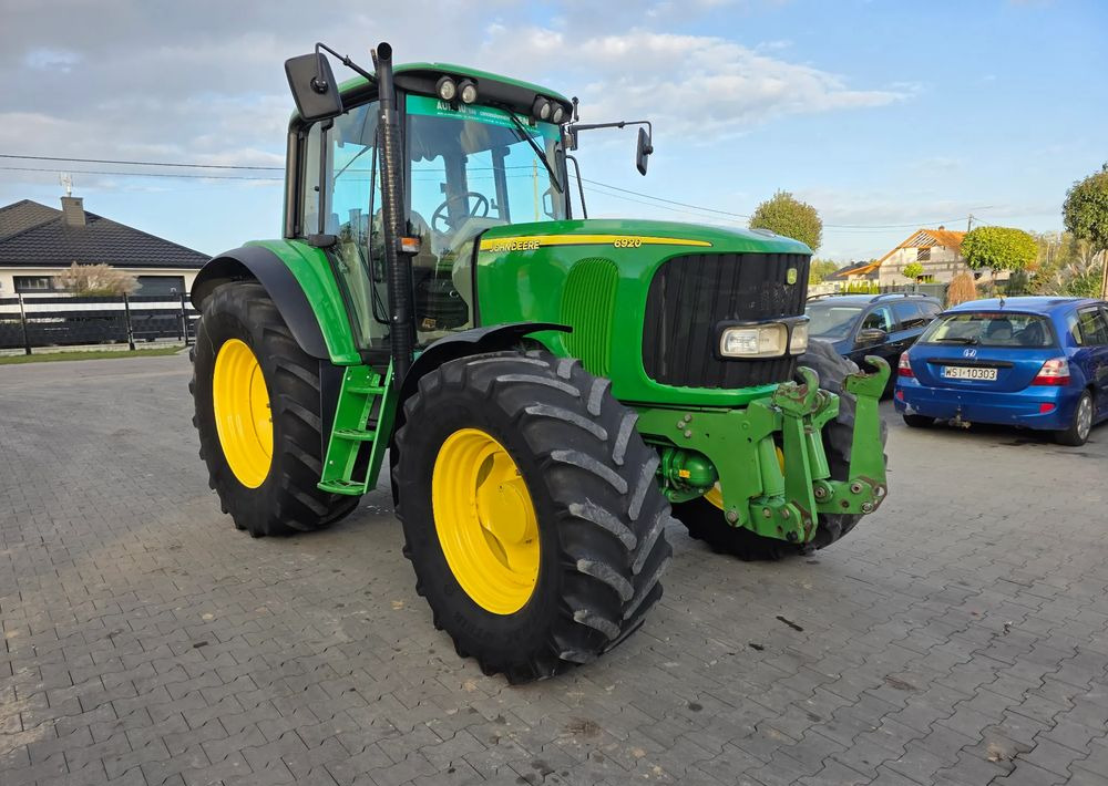John Deere 6920 - Tractor: foto 2 John Deere 6920 - Tractor: foto 2
