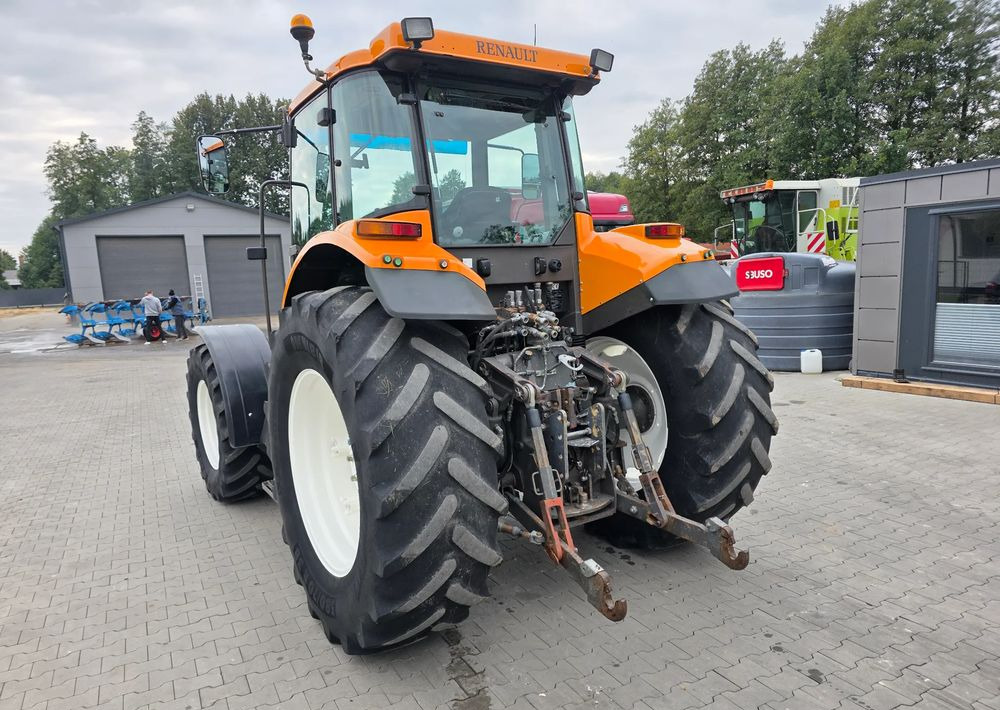Renault Ares 710 - Tractor: foto 4 Renault Ares 710 - Tractor: foto 4