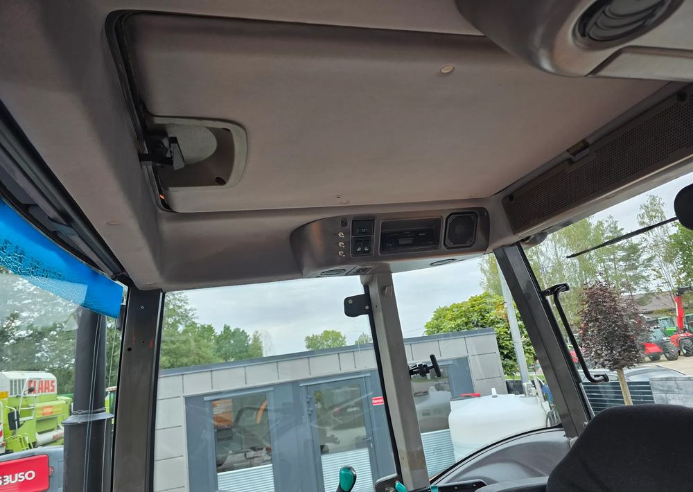 Renault Ares 710 - Tractor: foto 3 Renault Ares 710 - Tractor: foto 3