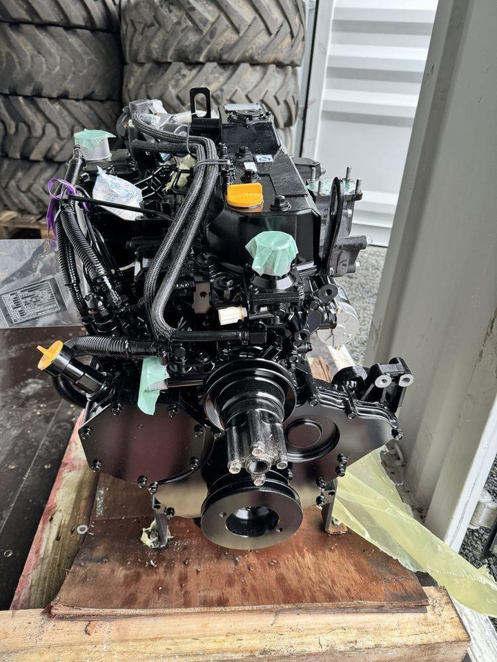 Yanmar 4TNV98 - Motor para Maquinaria de construcción: foto 2 Yanmar 4TNV98 - Motor para Maquinaria de construcción: foto 2