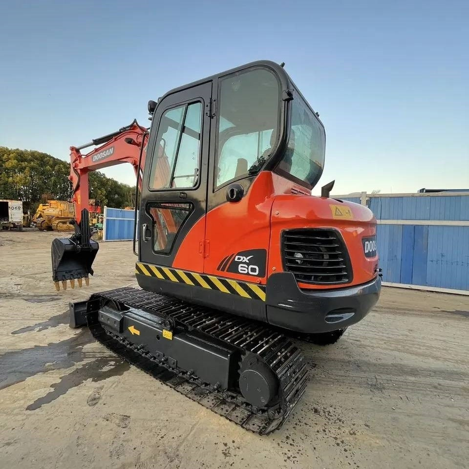 Doosan DX 60 - Miniexcavadora: foto 2 Doosan DX 60 - Miniexcavadora: foto 2