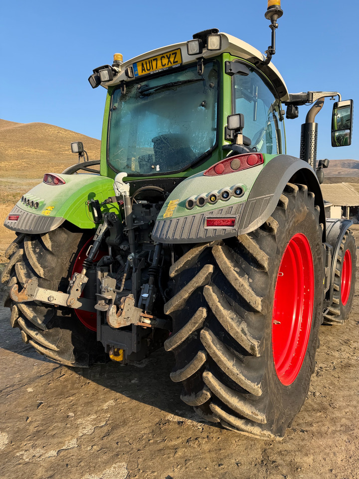 FENDT 720 - Tractor: foto 3 FENDT 720 - Tractor: foto 3
