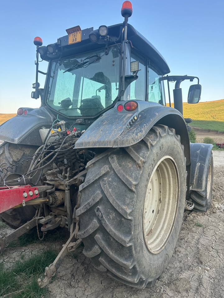 VALTRA T183 - Tractor: foto 3 VALTRA T183 - Tractor: foto 3