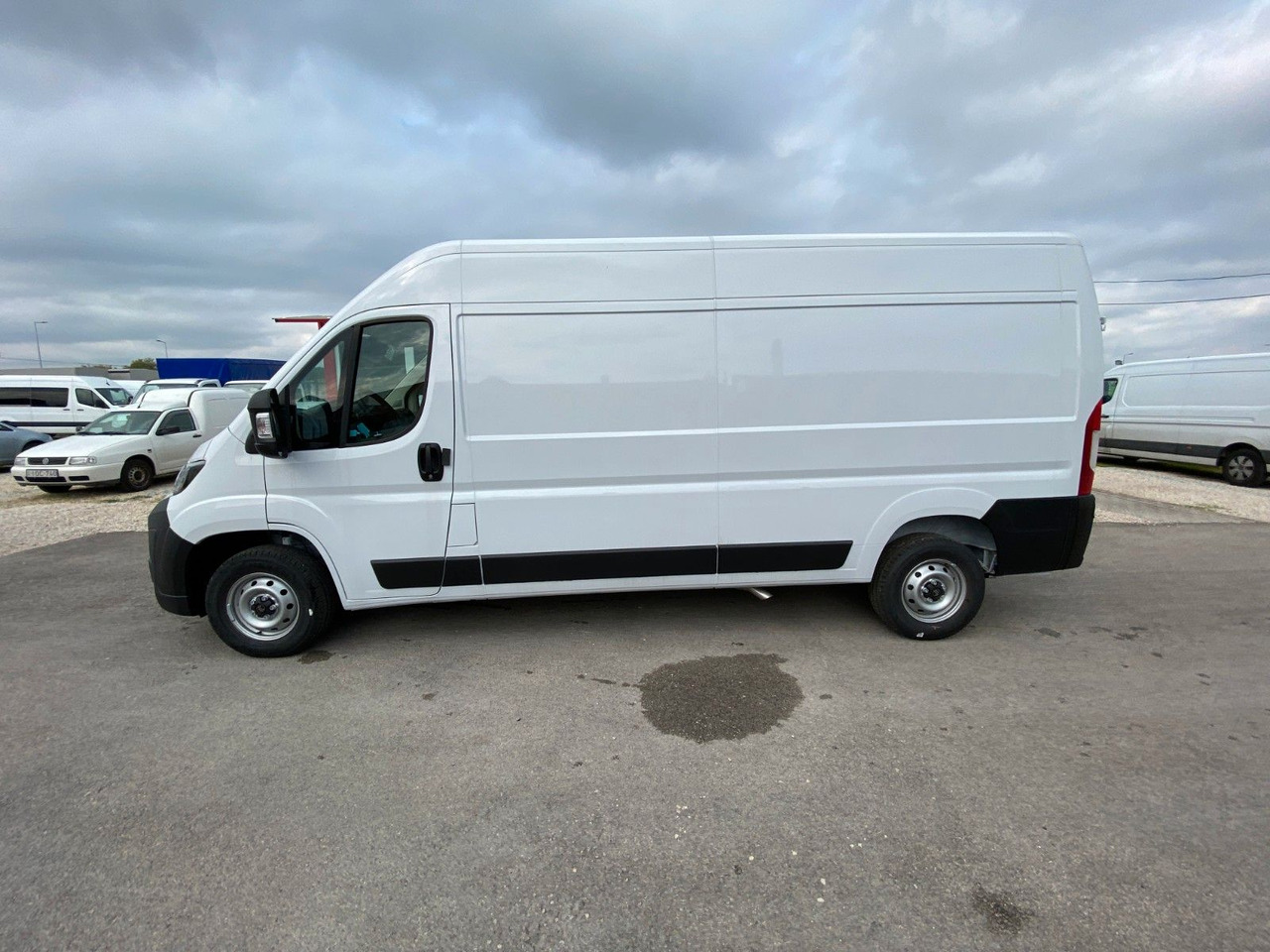 Citroën Jumper Kasten Hochraum 35 L3H2 BlueHDi 140 - Furgón: foto 3 Citroën Jumper Kasten Hochraum 35 L3H2 BlueHDi 140 - Furgón: foto 3