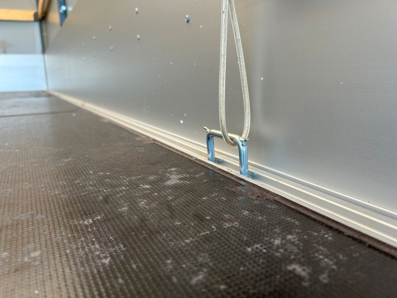 Fiat DUCATO XLWB MAXI Pritsche+Plane - Furgoneta con lona: foto 3 Fiat DUCATO XLWB MAXI Pritsche+Plane - Furgoneta con lona: foto 3