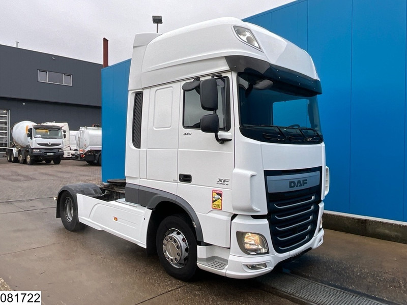 DAF XF 440 EURO 6, Standairco - Cabeza tractora: foto 2 DAF XF 440 EURO 6, Standairco - Cabeza tractora: foto 2