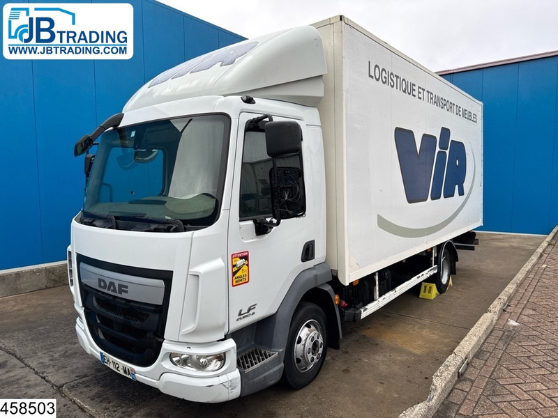 DAF LF 180 EURO 6, Engine failure - Camión caja cerrada: foto 1 DAF LF 180 EURO 6, Engine failure - Camión caja cerrada: foto 1
