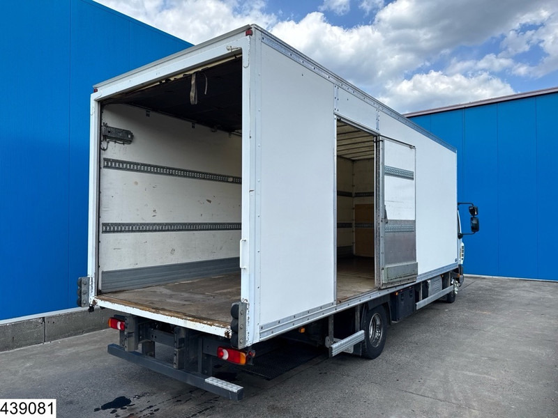 DAF LF 210 EURO 6 - Camión caja cerrada: foto 2 DAF LF 210 EURO 6 - Camión caja cerrada: foto 2
