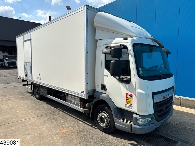 DAF LF 210 EURO 6 - Camión caja cerrada: foto 3 DAF LF 210 EURO 6 - Camión caja cerrada: foto 3