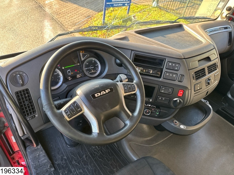 DAF XF 480 6x2, EURO 6, Combi, Dhollandia, 110 m3 - Camión lona: foto 5 DAF XF 480 6x2, EURO 6, Combi, Dhollandia, 110 m3 - Camión lona: foto 5