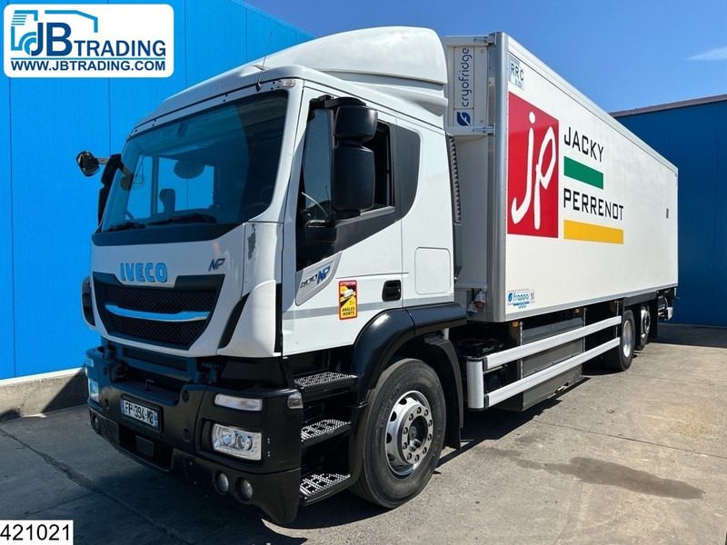 Iveco Stralis 400 CNG 6X2, EURO 6, Dhollandia - Camión frigorífico: foto 1 Iveco Stralis 400 CNG 6X2, EURO 6, Dhollandia - Camión frigorífico: foto 1