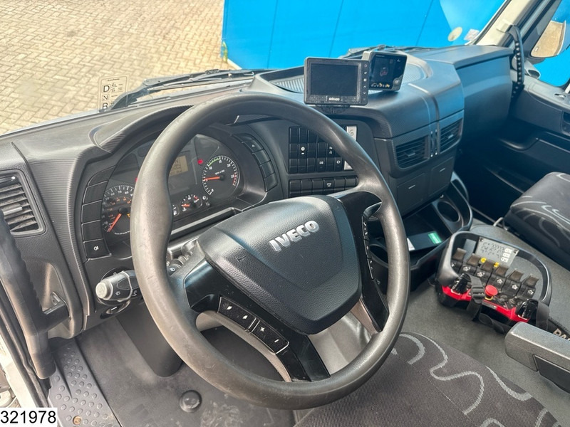Iveco Trakker 410 6X4, EURO 6, Palfinger, Retarder, Steel suspension - Camión caja abierta, Camión grúa: foto 5 Iveco Trakker 410 6X4, EURO 6, Palfinger, Retarder, Steel suspension - Camión caja abierta, Camión grúa: foto 5