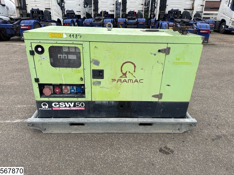 Pramac GSW50Y 6515 h, 35 KW, MAX 43,9 KVA - Generador industriale: foto 2 Pramac GSW50Y 6515 h, 35 KW, MAX 43,9 KVA - Generador industriale: foto 2